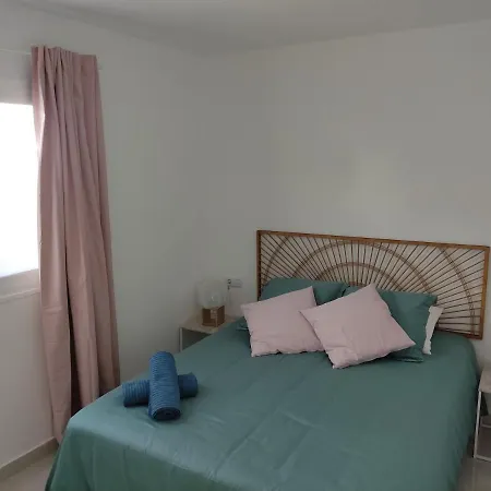 Дом отдыха Casa Hubara Lanzarote, Brand New, Bright And Quiet